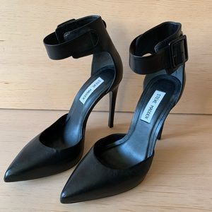 Steven Madden Flashback Heels - Black